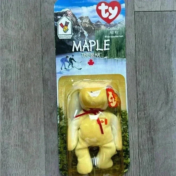 RARE TY Maple The Bear Collector - Picture 1 of 3